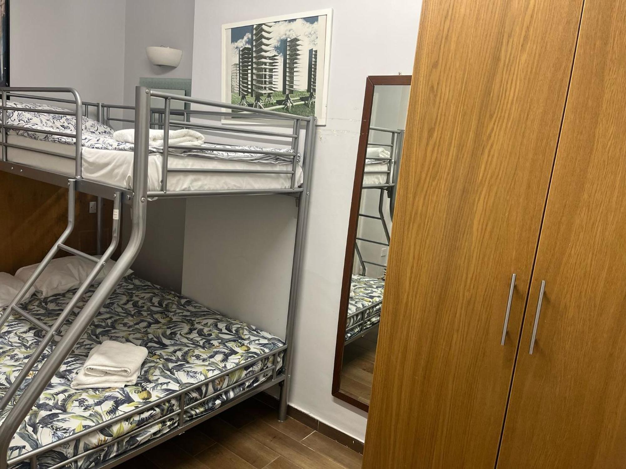 Atlas Hostel ลอนดอน ภายนอก รูปภาพ